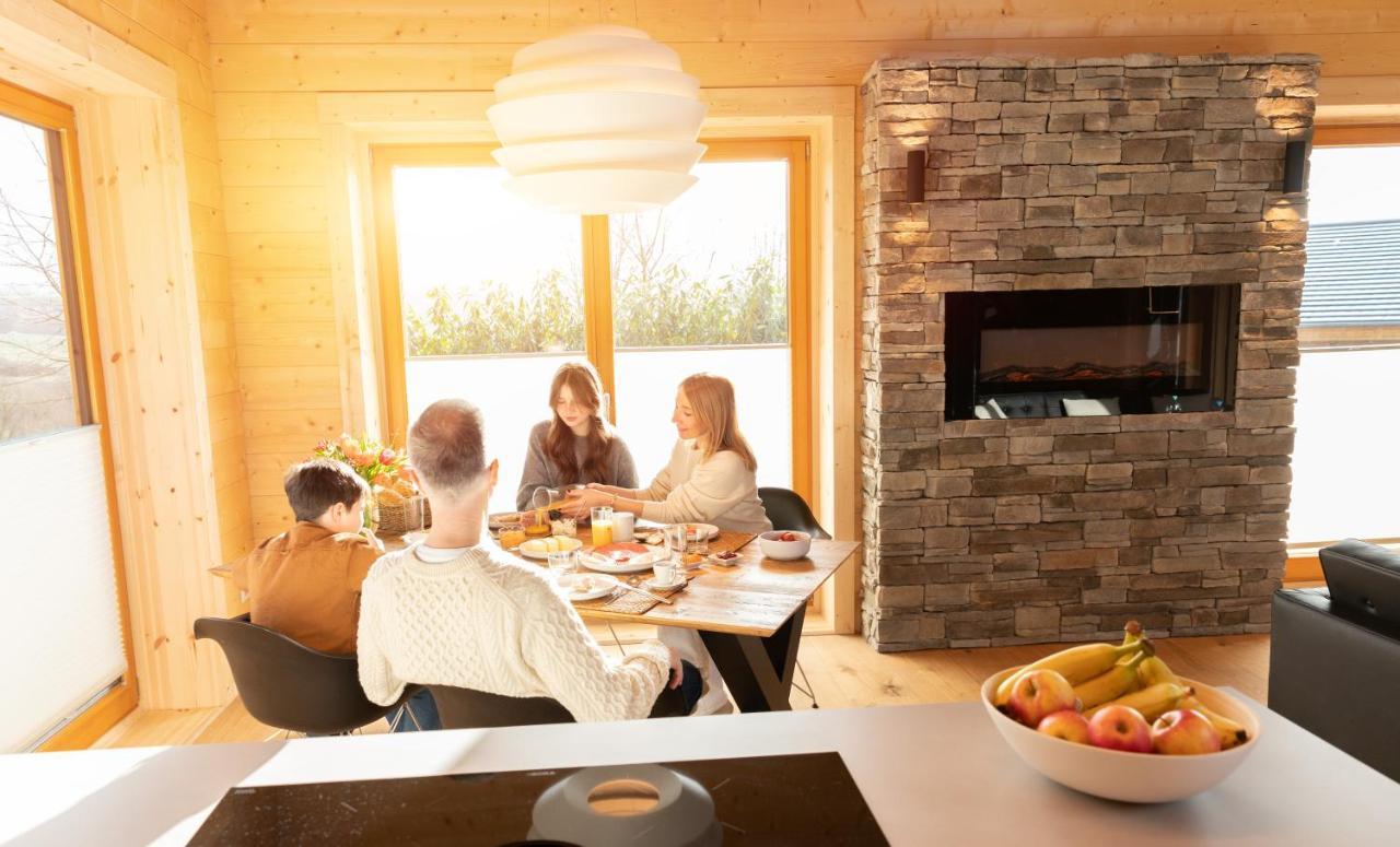 Netten Naturerlebnis Holz-Chalets Daun Ngoại thất bức ảnh