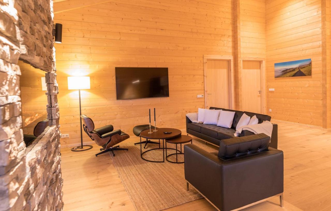 Netten Naturerlebnis Holz-Chalets Daun Ngoại thất bức ảnh
