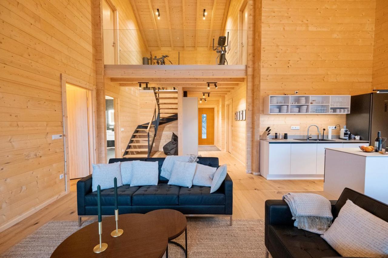 Netten Naturerlebnis Holz-Chalets Daun Ngoại thất bức ảnh