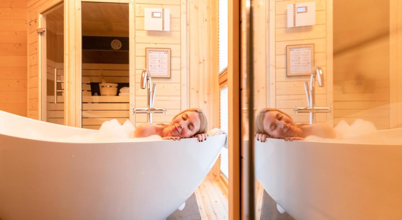 Netten Naturerlebnis Holz-Chalets Daun Ngoại thất bức ảnh