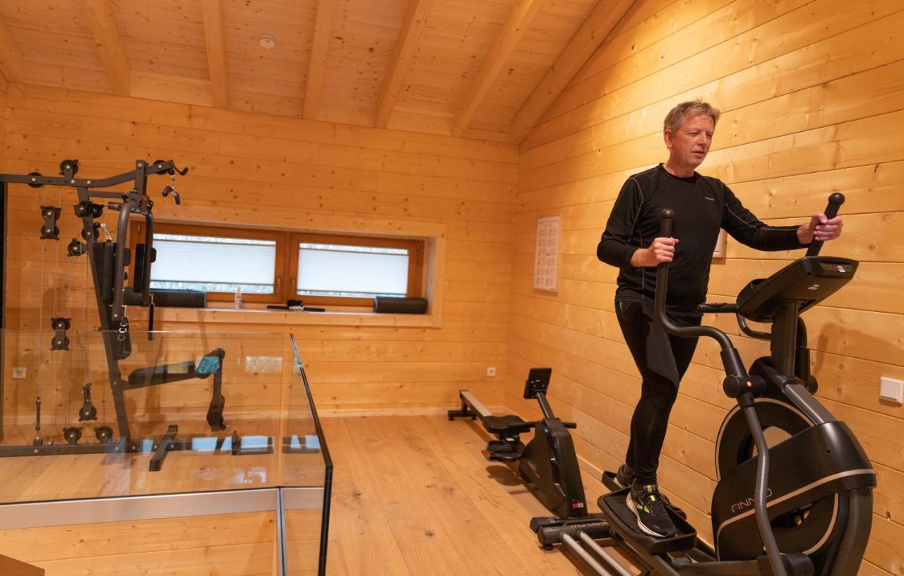 Netten Naturerlebnis Holz-Chalets Daun Ngoại thất bức ảnh