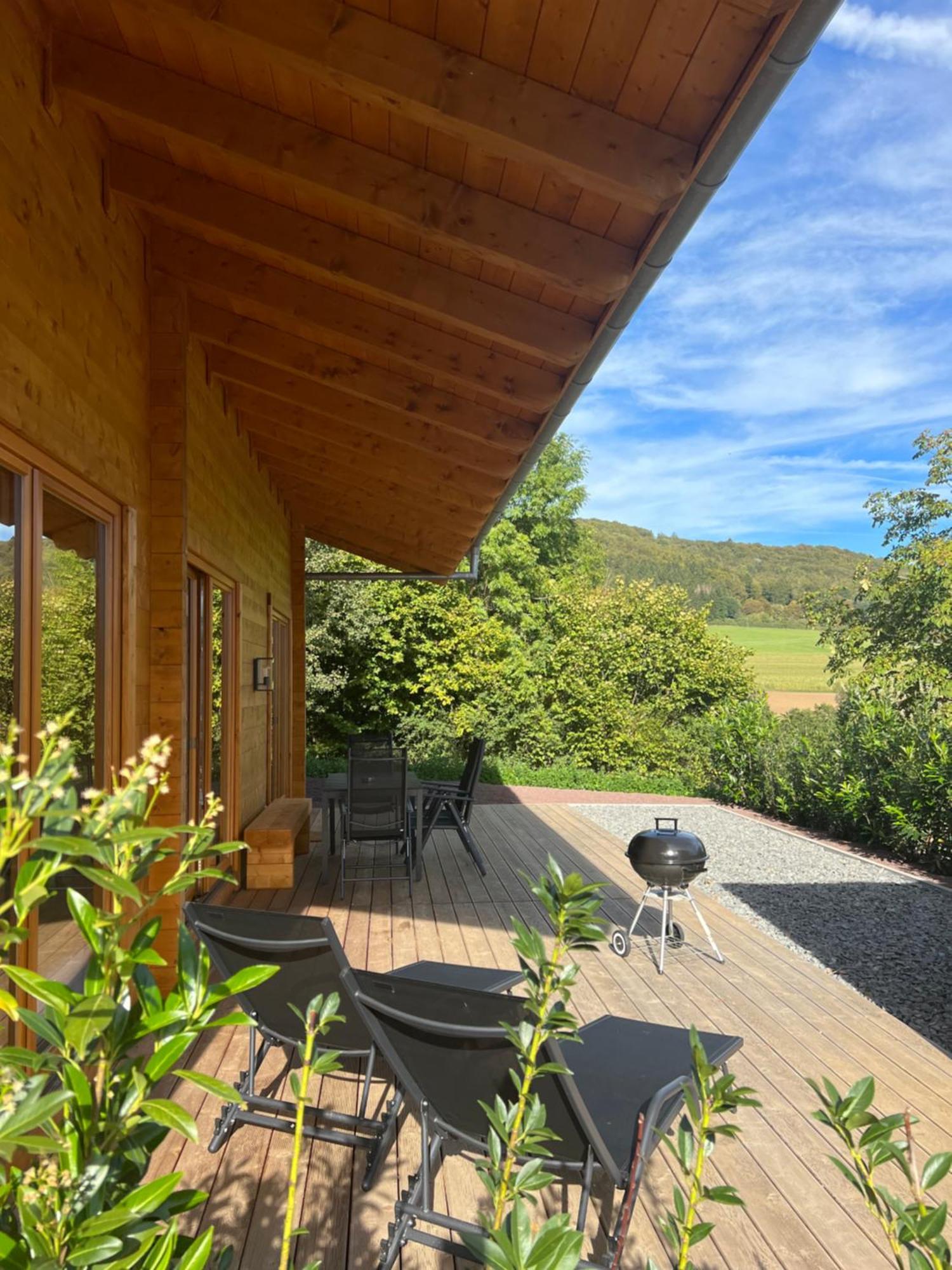 Netten Naturerlebnis Holz-Chalets Daun Ngoại thất bức ảnh